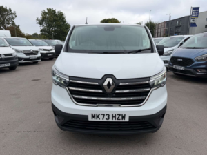 2023 Renault Trafic 2.0 Dci Blue Sl30 Advance Panel Van 5dr Diesel Manual L1 H1 Euro 6 (s/s) (130 Ps) in White — image 4