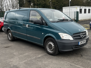 2013 Mercedes-Benz Vito 2.1 113 Cdi in Green — image 2