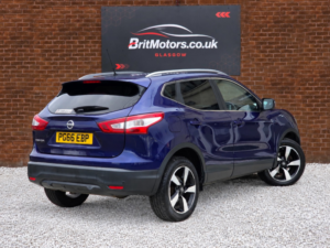 2017 Nissan Qashqai 1.5 Dci N-Connecta in Blue — image 6