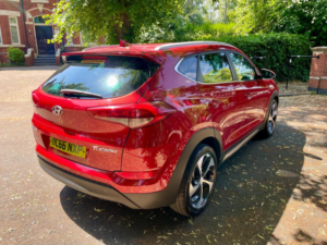 2016 Hyundai Tucson 1.7 Crdi Blue Drive Premium Dct Euro 6 (s/s) 5dr in Red — image 6