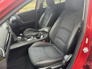 2016 Mazda Mazda3 2.0 Skyactiv-G Sport Black in Red — image 3