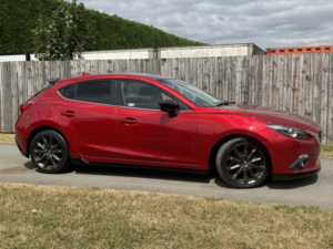 2016 Mazda Mazda3 2.0 Skyactiv-G Sport Black in Red — image 6