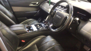 2018 Land Rover Range Rover Velar 2.0 D180 R-Dynamic Hse Auto 4WD Euro 6 (s/s) 5dr in Black — image 2