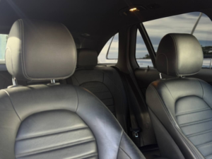 2020 Mercedes-Benz Glc 2.0 Glc220d Amg Line (premium) SUV 5dr Diesel G-Tronic+ 4matic Euro 6 (s/s) (194 Ps) in Black — image 6
