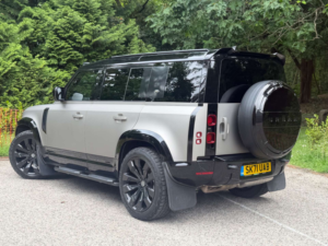 2021 Land Rover Defender 3.0 Defender X-Dynamic S D Mhev Auto 4WD 5dr in Silver — image 6