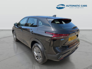 2024 Nissan Qashqai Dig-T Acenta Premium Mhev in Black — image 4