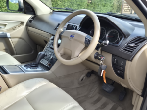 2009 Volvo Xc90 2.5t AWD in Grey — image 5