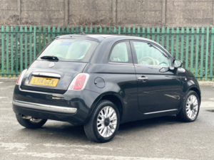 2014 Fiat 500 1.2 500 1.2 69hp Lounge in Black — image 4