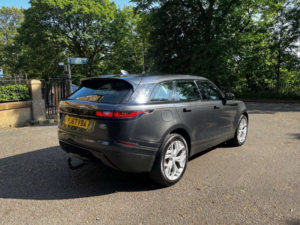 2017 Land Rover Range Rover Velar 2.0 P250 Hse Auto 4WD Euro 6 (s/s) 5dr in Grey — image 3