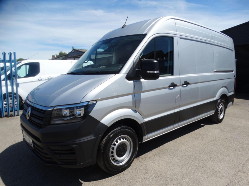 2023 Volkswagen Crafter 2.0 Tdi Cr35 Trendline Fwd Mwb Euro 6 (s/s) 5dr in Silver — image 1