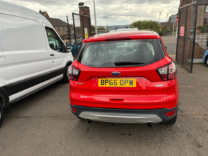 2017 Ford Kuga 1.5t Ecoboost Zetec SUV 5dr Petrol Auto AWD Euro 6 (s/s) (182 Ps) in Red — image 4
