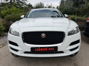 2017 Jaguar F-Pace Jaguar F-Pace 2.0 D180 Portfolio SUV 5dr Diesel Auto AWD Euro 6 in White — image 6