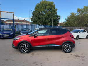 2015 Renault Captur 1.5 Dci Energy Signature Nav Euro 6 (s/s) 5dr in Red — image 3