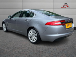 2012 Jaguar Xf 2.2 D Portfolio in Grey — image 3