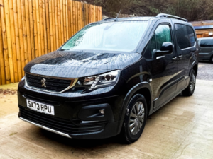 2023 Peugeot Rifter L2 Lwb 3 SEAT Wheelchair Accessible Disabled Access Vehicle Wav in Black — image 4