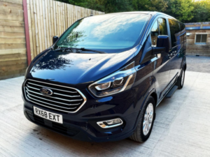 2019 Ford Tourneo Custom L2 Lwb 8 SEAT Auto Wheelchair Accessible Disabled Access Vehicle Wav in Blue — image 5