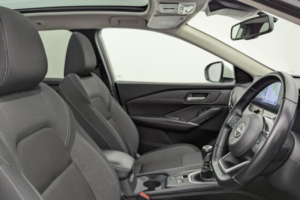 2022 Nissan Qashqai 1.3 Dig-T Mhev N-Connecta SUV 5dr Petrol Hybrid Manual Euro 6 (s/s) (140 Ps) in White — image 3