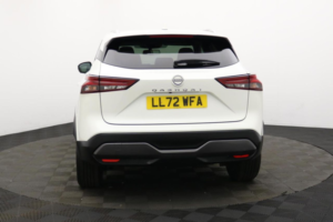 2022 Nissan Qashqai 1.3 Dig-T Mhev N-Connecta SUV 5dr Petrol Hybrid Manual Euro 6 (s/s) (140 Ps) in White — image 6