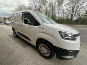 2023 Toyota Proace City 50kwh Icon Short Panel Van Auto Swb 5dr (7kw Obc) in White — image 3