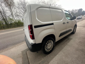 2023 Toyota Proace City 50kwh Icon Short Panel Van Auto Swb 5dr (7kw Obc) in White — image 4