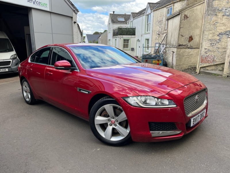 2017 Jaguar Xf 2.0 D Portfolio in Red — image 1