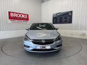 2017 Vauxhall Astra 1.6 Cdti Ecoflex Elite Nav Euro 6 (s/s) 5dr in Silver — image 5