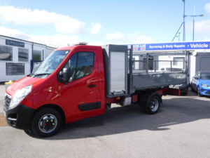 2018 Vauxhall Movano 2.3 Cdti 3500 Biturbo in Red — image 5