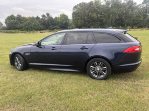 2015 Jaguar Xf R Sport Sportbrake in Blue — image 4