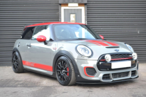 2016 MINI Hatch 2.0 John Cooper Works Euro 6 (s/s) 3dr in Grey — image 2