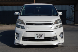 2012 Toyota Vellfire 2.4 Z Platinum Selection 2 in White — image 2