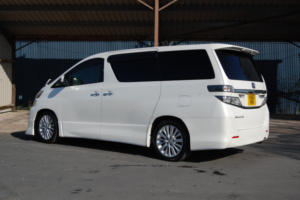 2012 Toyota Vellfire 2.4 Z Platinum Selection 2 in White — image 5