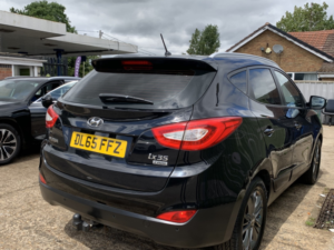 2016 Hyundai Ix35 1.7 Crdi Se in Black — image 3