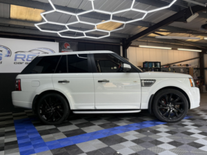 2011 Land Rover Range Rover Sport 3.0 Td V6 Autobiography Sport in White — image 5