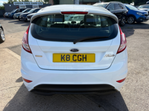 2015 Ford Fiesta 1.0t Ecoboost Zetec S Hatchback 3dr Petrol Manual Euro 6 (s/s) (125 Ps) in White — image 6