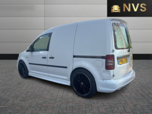 2013 Volkswagen Caddy 2.0 Tdi Bkd Engine in White — image 5