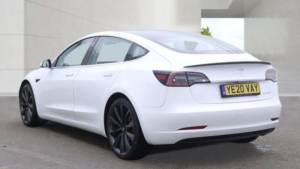 2020 Tesla Model 3 (dual Motor) Performance Auto 4wde 4dr (performance Upgrade) in White — image 5