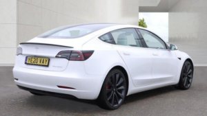2020 Tesla Model 3 (dual Motor) Performance Auto 4wde 4dr (performance Upgrade) in White — image 6