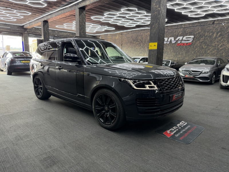 2019 Land Rover Range Rover 3.0 Sd V6 Autobiography in Grey — image 1