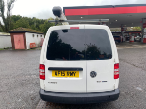 2015 Volkswagen Caddy Maxi 1.6 Tdi Bluemotion Tech C20 Maxi Startline Panel Van 5dr Diesel Manual Fwd (136 G/km, 101 Bhp) in White — image 5