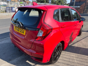 2018 Honda Jazz 1.5 I-Vtec Sport Navi Euro 6 (s/s) 5dr in Red — image 3