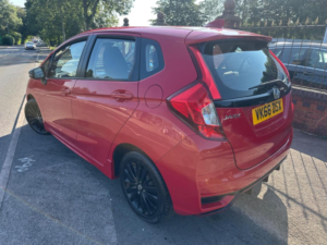 2018 Honda Jazz 1.5 I-Vtec Sport Navi Euro 6 (s/s) 5dr in Red — image 4