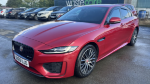 2019 Jaguar Xe 2.0 D180 R-Dynamic S in Red — image 5