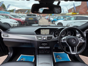 2015 Mercedes-Benz E Class 2.1 E220 Bluetec Amg Line G-Tronic+ Euro 6 (s/s) 4dr in Black — image 2