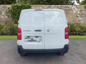 2020 Vauxhall Vivaro 1.5 Turbo D 2900 Dynamic L2 H1 Euro 6 (s/s) 6dr in White — image 5