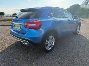 2015 Mercedes-Benz Gla Class 2.1 Gla200 Cdi Sport 7g-Dct Euro 6 (s/s) 5dr in Blue — image 6