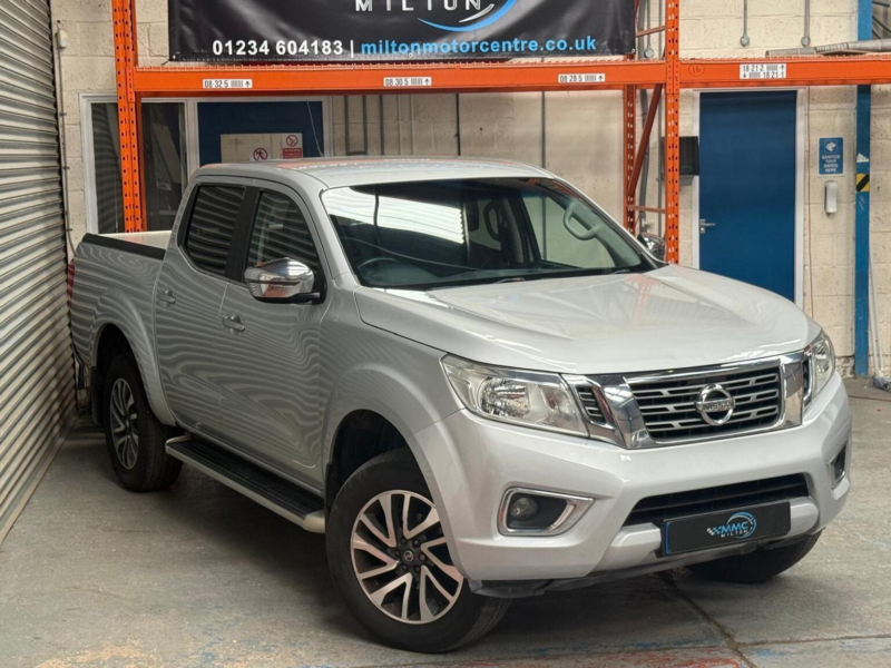 2016 Nissan Navara 2.3 Dci N-Connecta Auto 4WD Euro 6 4dr in Silver — image 1