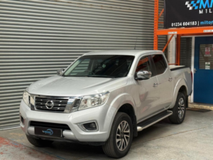 2016 Nissan Navara 2.3 Dci N-Connecta Auto 4WD Euro 6 4dr in Silver — image 5