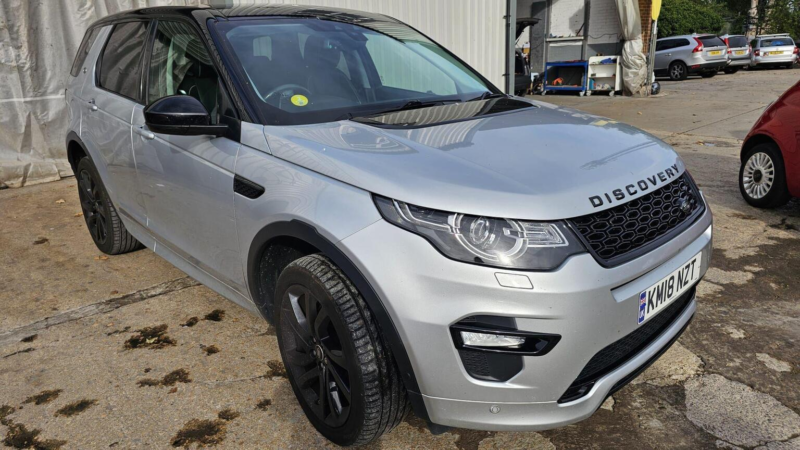 2018 Land Rover Discovery Sport 2.0 Td4 Hse Dynamic Lux Auto 4WD Euro 6 (s/s) 5dr in Silver — image 1