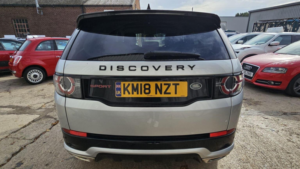 2018 Land Rover Discovery Sport 2.0 Td4 Hse Dynamic Lux Auto 4WD Euro 6 (s/s) 5dr in Silver — image 4