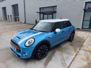 2014 MINI Hatch 2.0 Cooper Sd Auto 6spd Euro 6 (s/s) 5dr in Blue — image 2